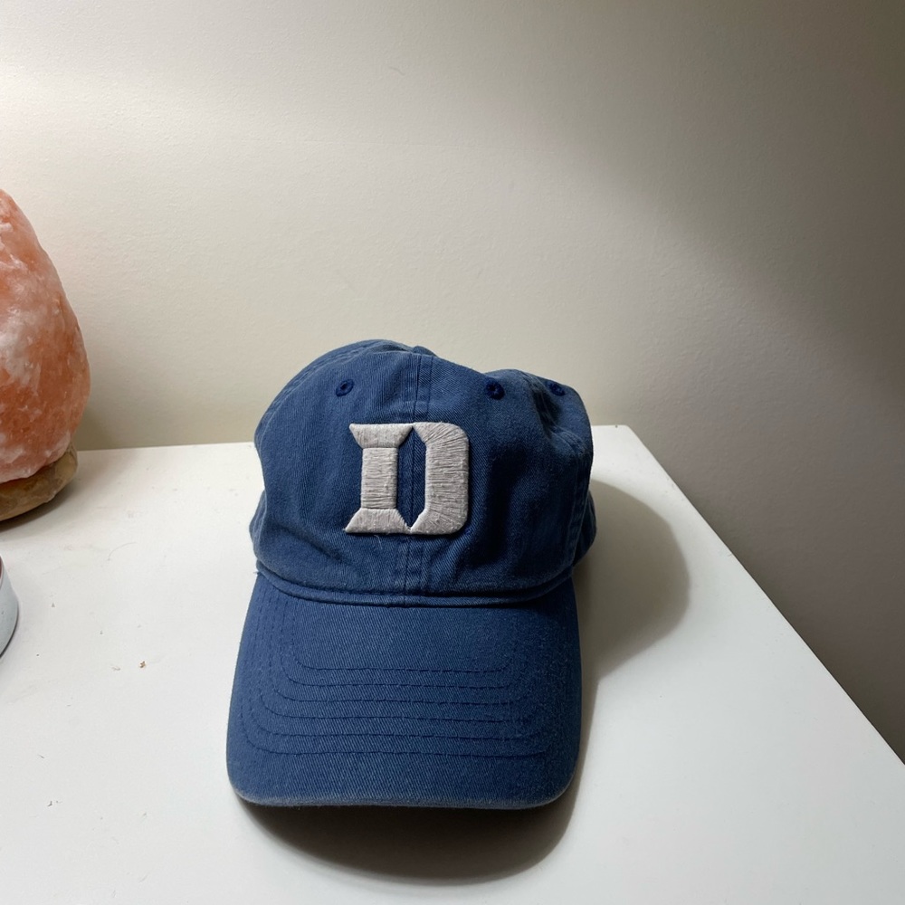 Vintage Duke hat
